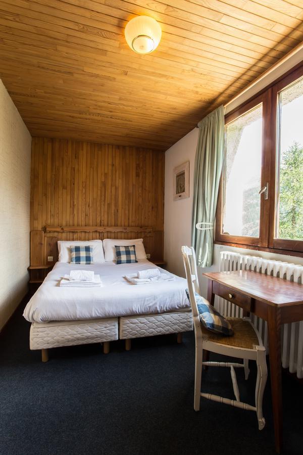 Chalet Les Melezes Bed and Breakfast Tignes Exterior foto